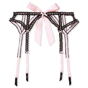 🖤💕VICTORIA'S SECRET GARTER BELT💕🖤